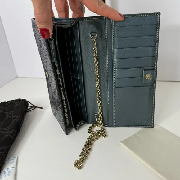 Gucci Leather Wallet on a Chain - Picture 13 of 16